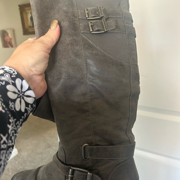 Eddie Bauer Vibram Size 9 Lace-Up Faux fur plaid boots - Picture 2 of 6